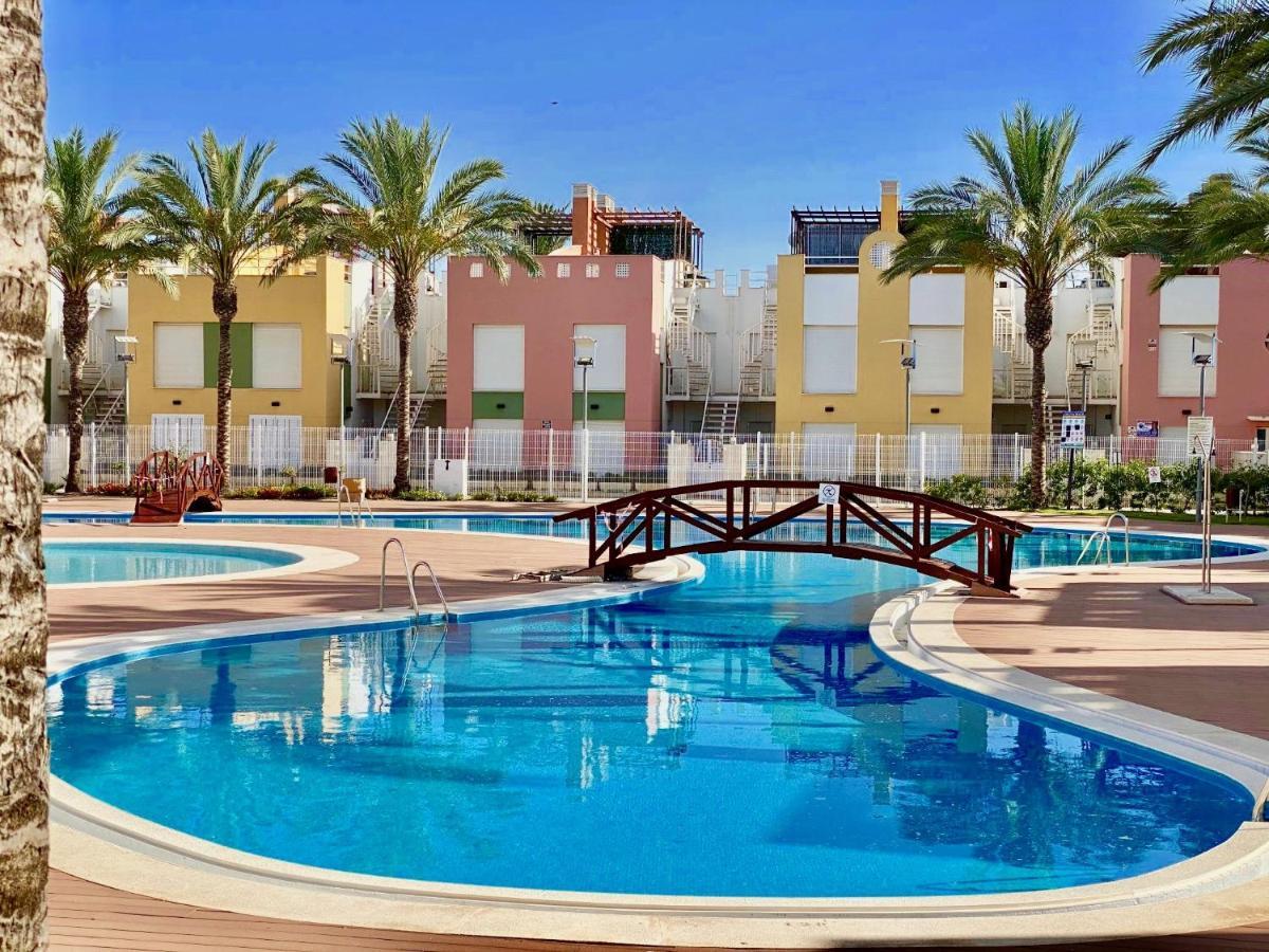 דירות ורה Agua Marinas - Tu Atico Con Jacuzzi Privado! מראה חיצוני תמונה